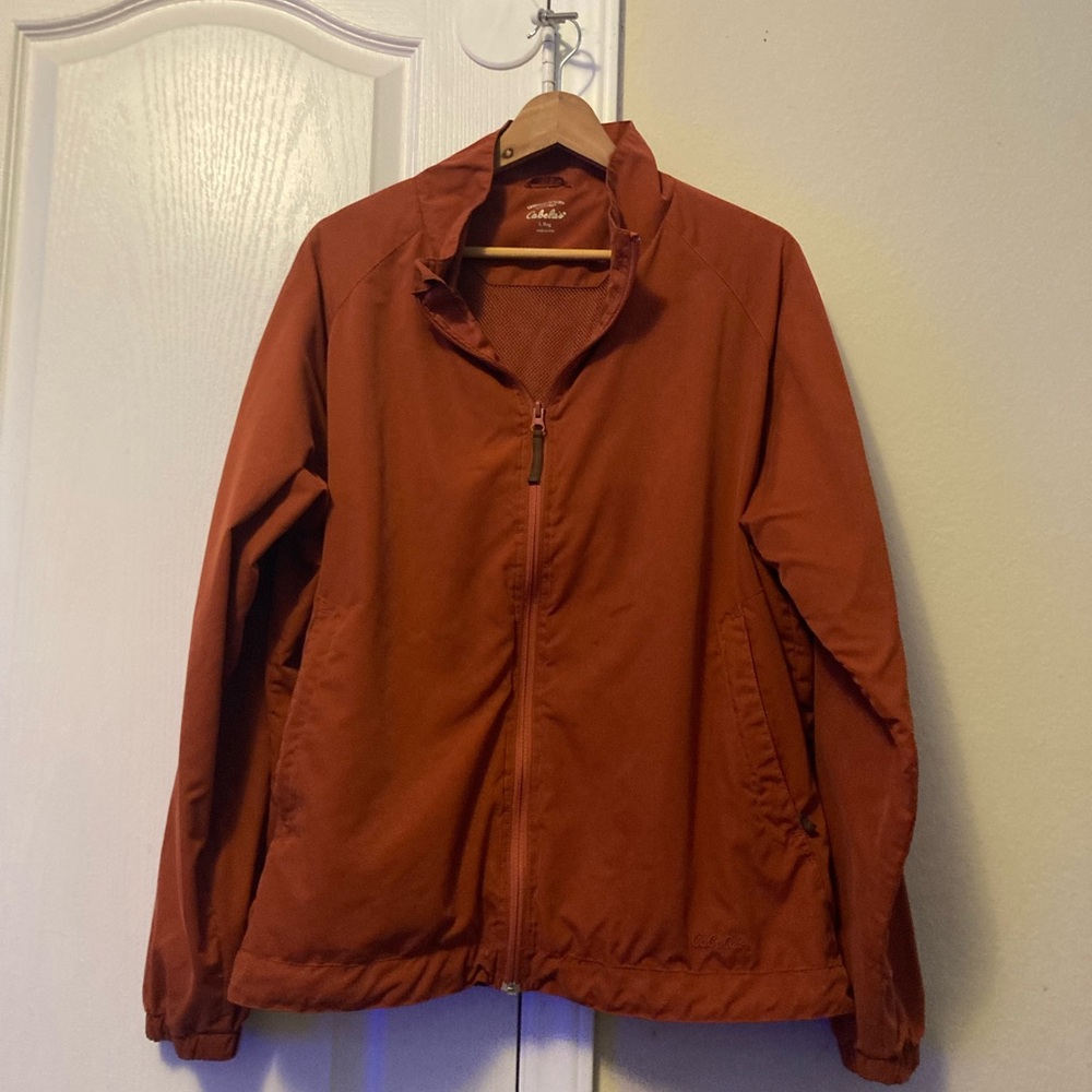 Cabelas windbreaker